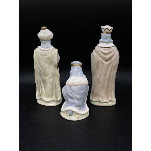 International Bazaar Pastel Nativity 3 Wise Men 9” Replacement Pieces - Picture 5 of 7